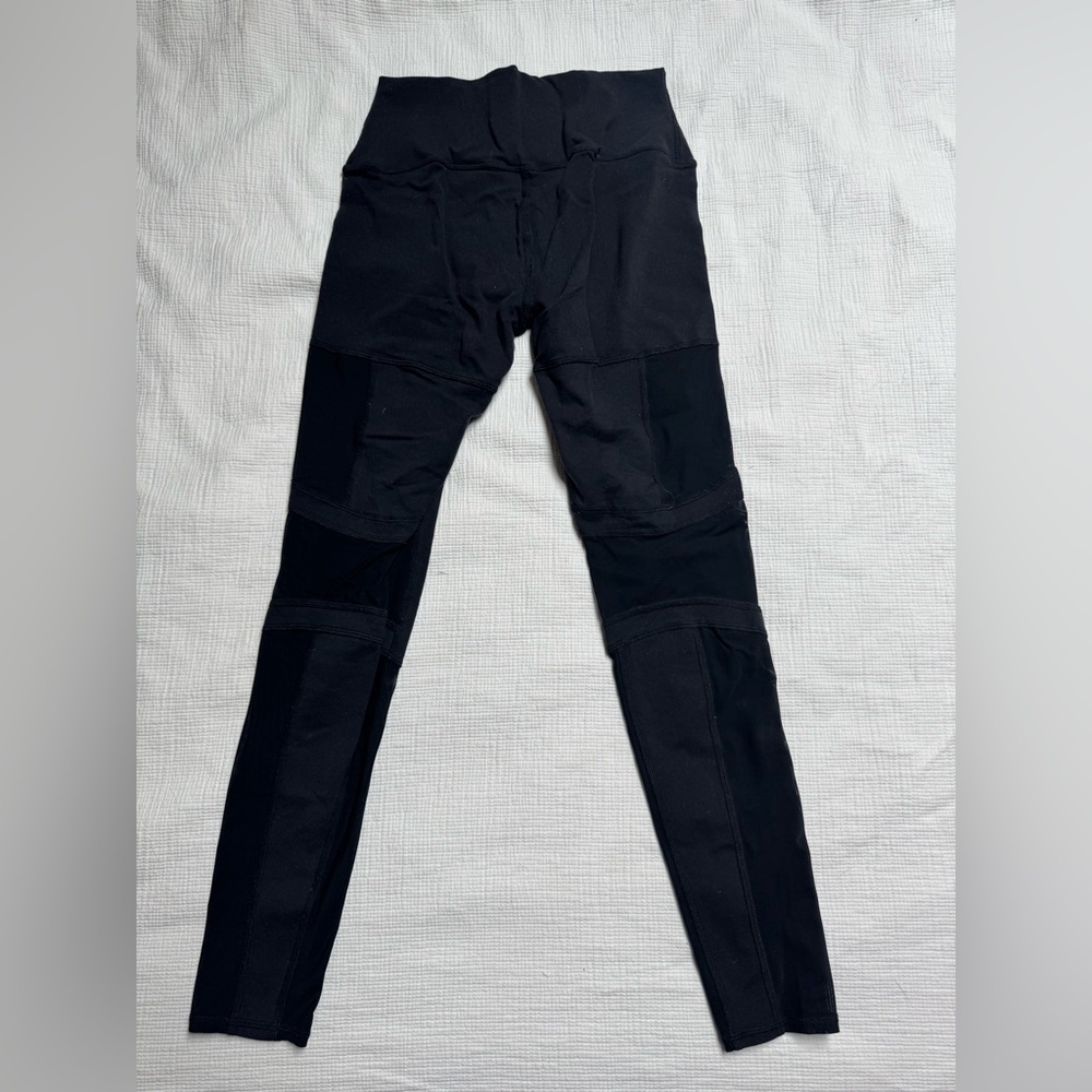Black Alo yoga leggings Size M